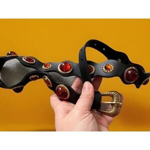 Very Cool Costume Fire Jewel Faux Leather Belt Gold Shell Buckle Detail